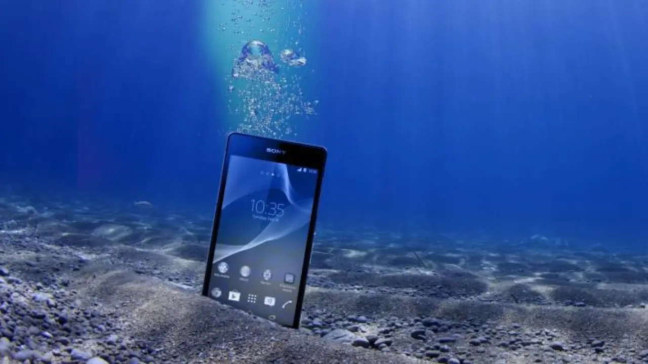 Réparation smartphone après dégâts des eaux